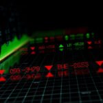 Ações com Maiores Altas e Baixas no IBOVESPA em 20/06/2025